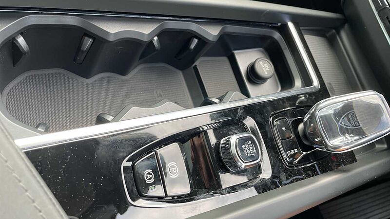Volvo XC60 Ultra T8 AWD Plug-in hybrid