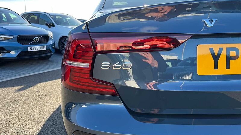 Volvo S60 Plus B5 AWD Mild hybrid