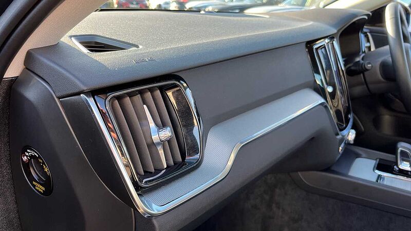 Volvo S60 Plus B5 AWD Mild hybrid