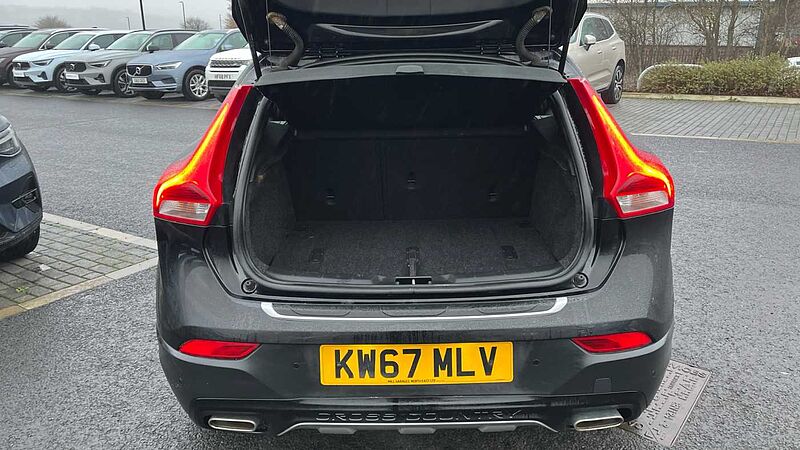 Volvo V40 Cross Country Pro D2