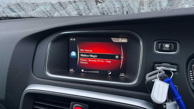 Volvo V40 Cross Country Pro D2