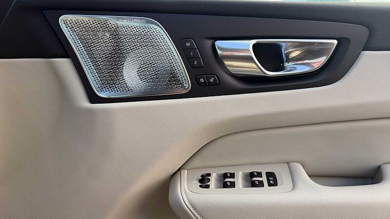 Volvo XC60 Ultra T8 AWD Plug-in hybrid