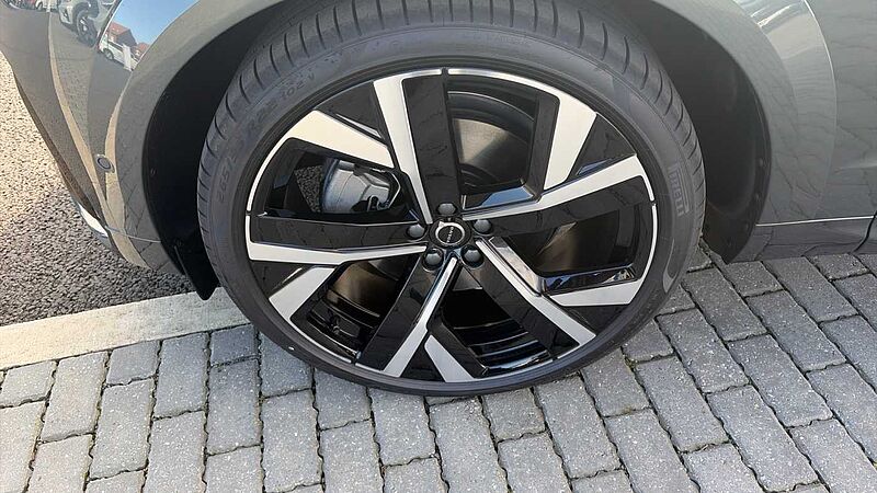 Volvo XC60 Ultra T8 AWD Plug-in hybrid