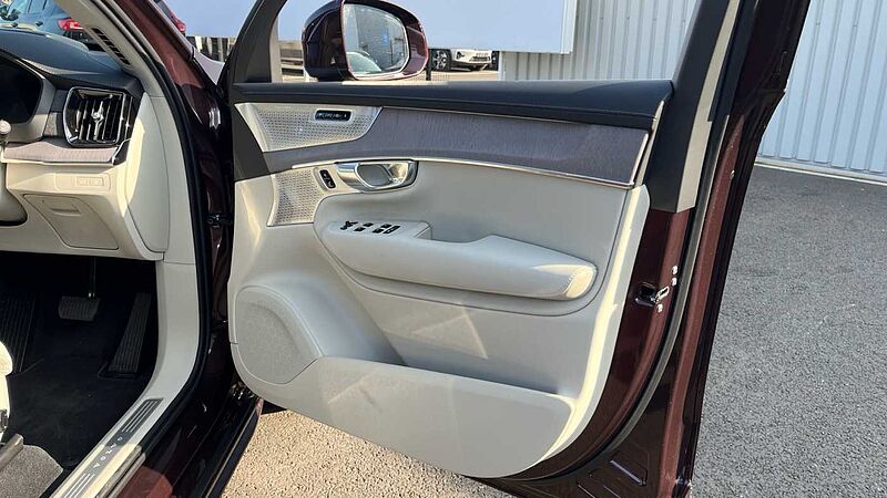 Volvo XC90 Ultra (Bright) T8 AWD Plug-in hybrid