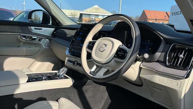 Volvo XC90 Ultra (Bright) T8 AWD Plug-in hybrid