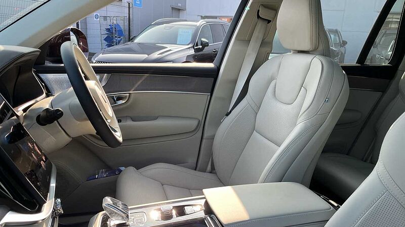 Volvo XC90 Ultra (Bright) T8 AWD Plug-in hybrid
