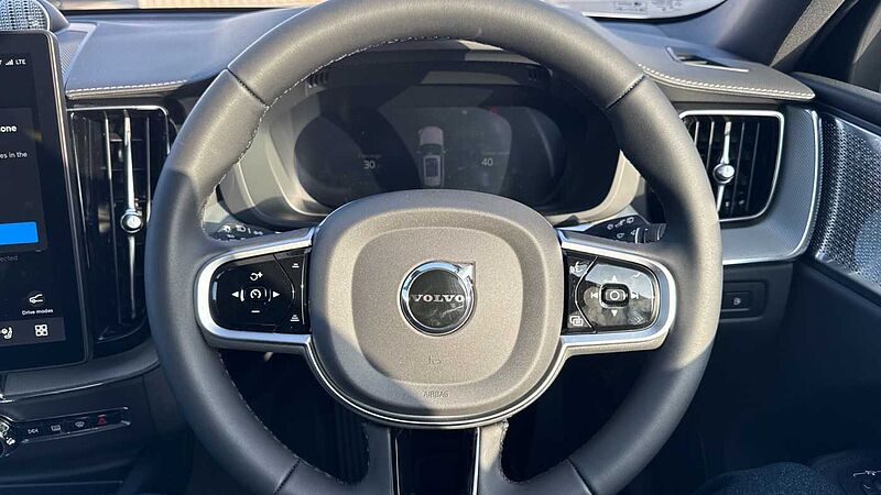 Volvo XC60 Black Edition Ultra T8 AWD Plug-in hybrid