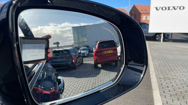 Volvo XC60 Ultra T8 AWD Plug-in hybrid