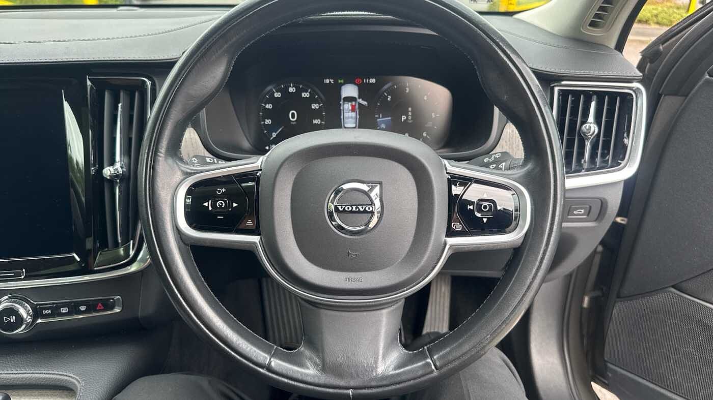 Volvo V90 Cross Country, B4 AWD mild hybrid