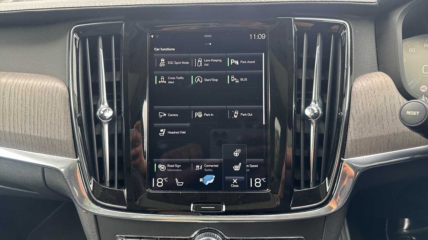 Volvo V90 Cross Country, B4 AWD mild hybrid