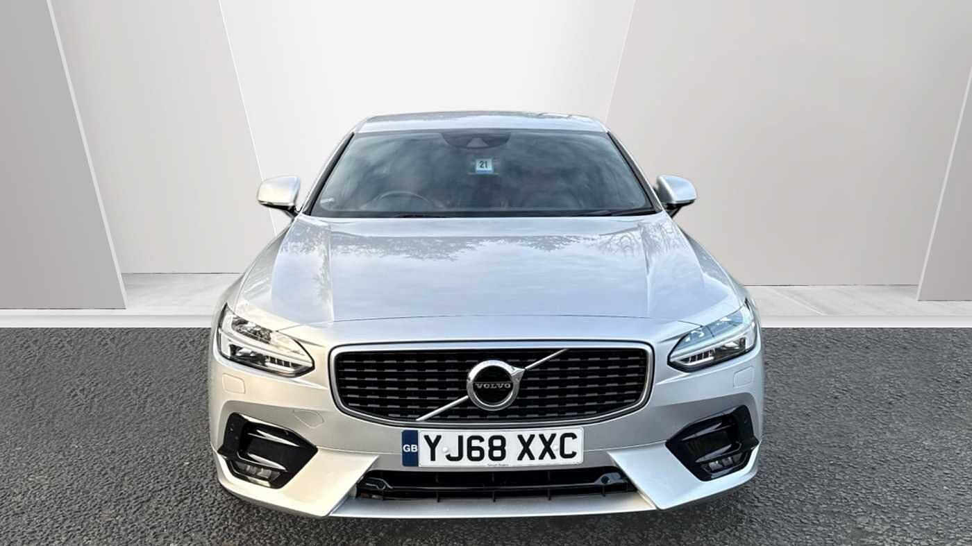 Volvo S90 D4 R-Design Automatic