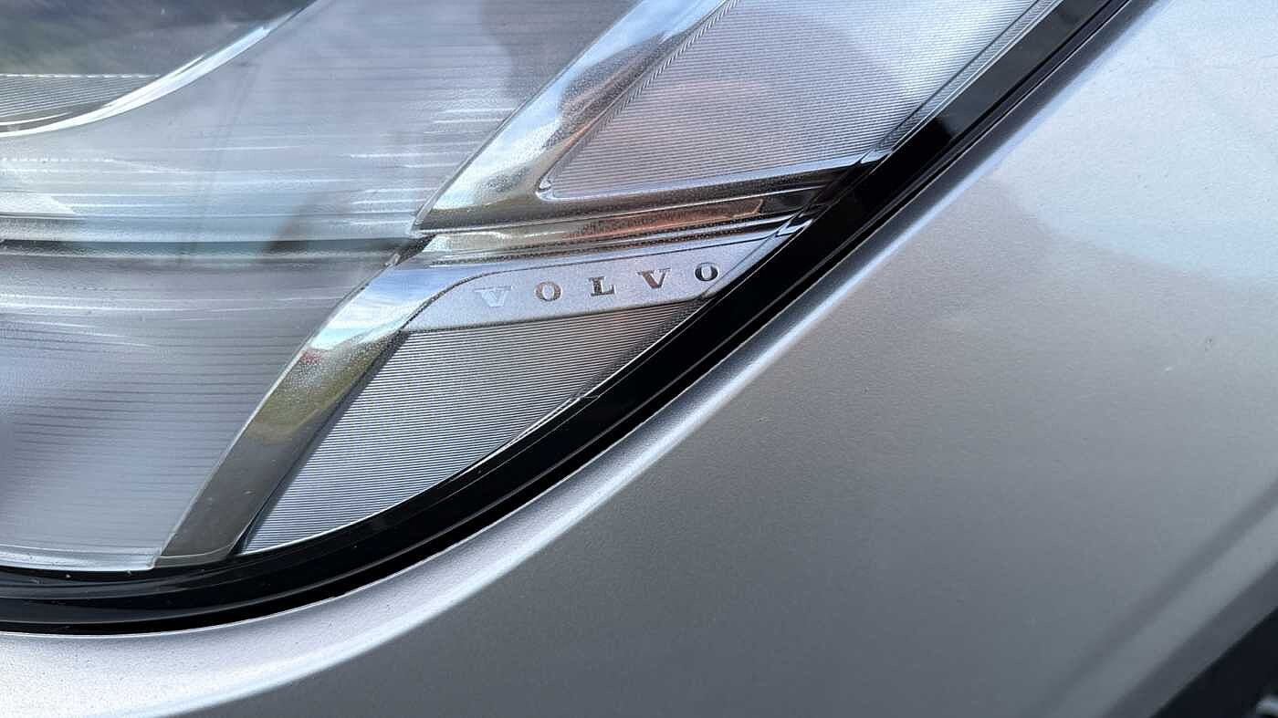 Volvo S90 D4 R-Design Automatic