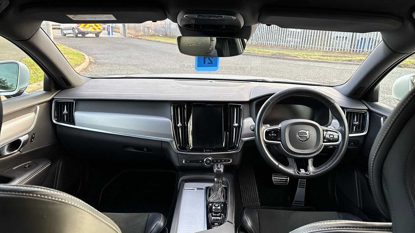 Volvo S90 D4 R-Design Automatic