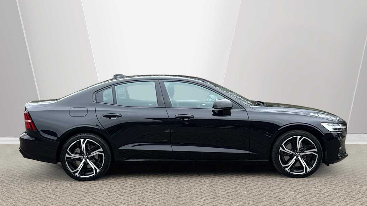 Volvo S60 Plus, B5 AWD Mild hybrid, Petrol, Dark