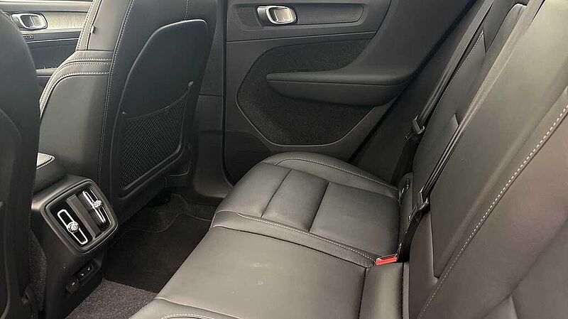 Volvo XC40 Ultra, B4 Mild hybrid, Petrol, Bright