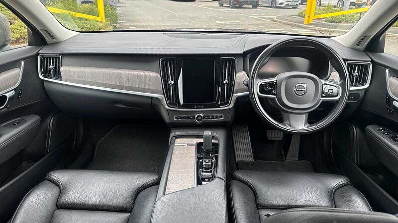 Volvo V90 Cross Country, B4 AWD mild hybrid