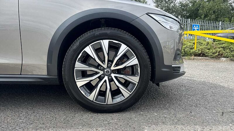 Volvo V90 Cross Country, B4 AWD mild hybrid