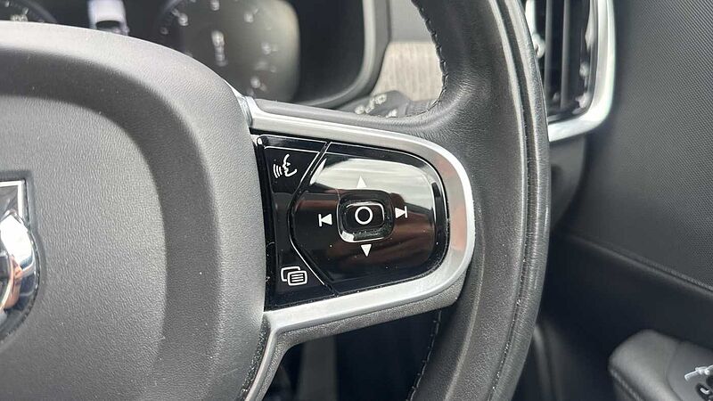 Volvo V90 Cross Country, B4 AWD mild hybrid