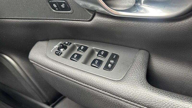 Volvo V90 Cross Country, B4 AWD mild hybrid