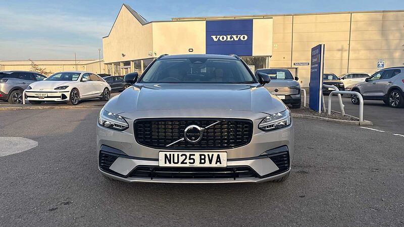 Volvo V90 Ultra, T8 AWD Plug-in hybrid, Electric/Petrol, Dark