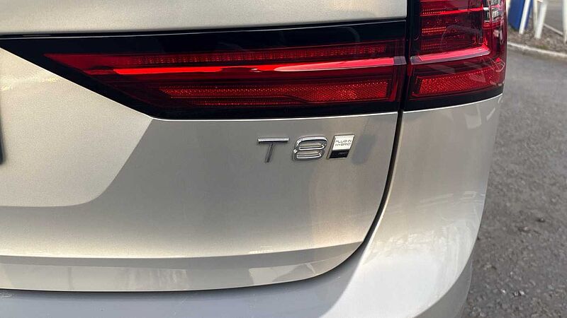 Volvo V90 Ultra, T8 AWD Plug-in hybrid, Electric/Petrol, Dark