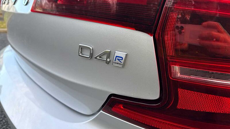 Volvo S90 D4 R-Design Automatic