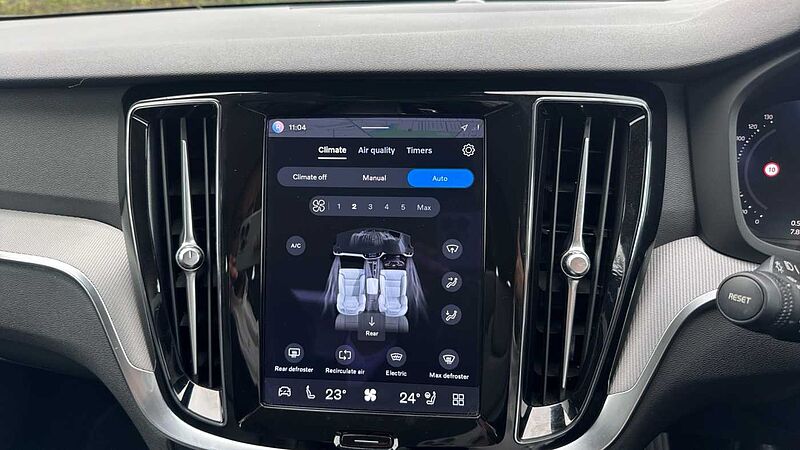 Volvo S60 Plus, B5 AWD Mild hybrid, Petrol, Dark