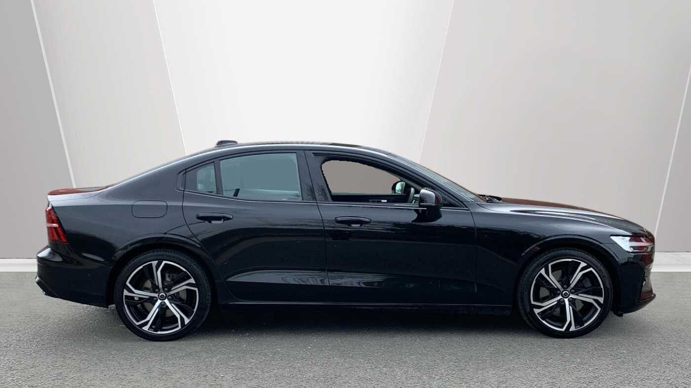 Volvo S60 Plus, B5 AWD Mild hybrid, Petrol, Dark