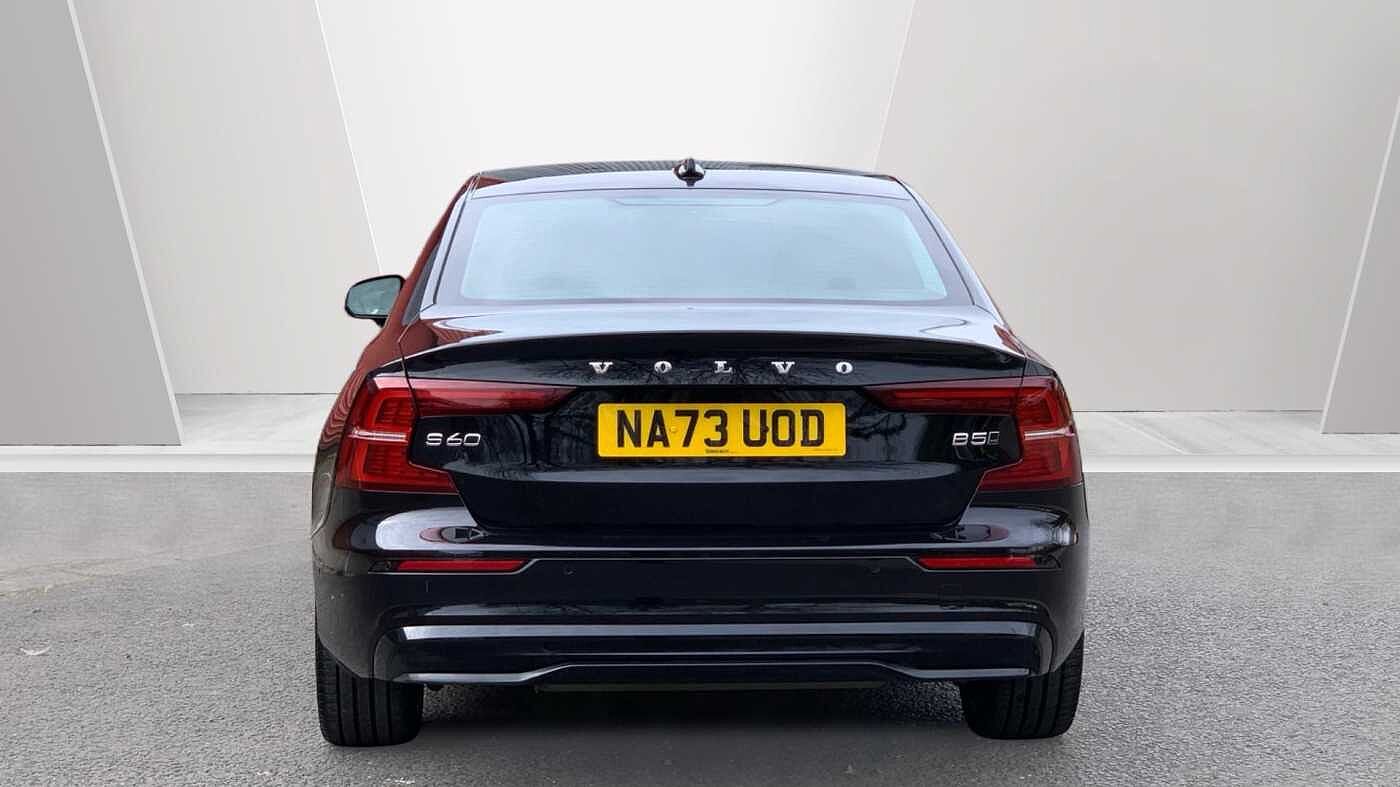 Volvo S60 Plus, B5 AWD Mild hybrid, Petrol, Dark