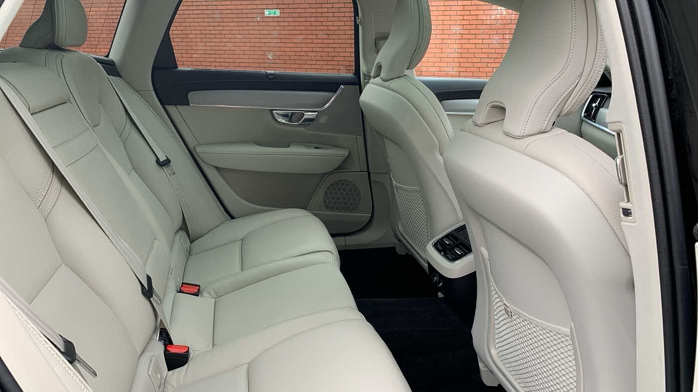 Volvo V90 Cross Country D5 AWD Plus Automatic