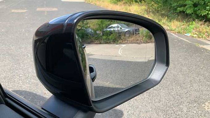 Volvo XC40 T3 Momentum Manual