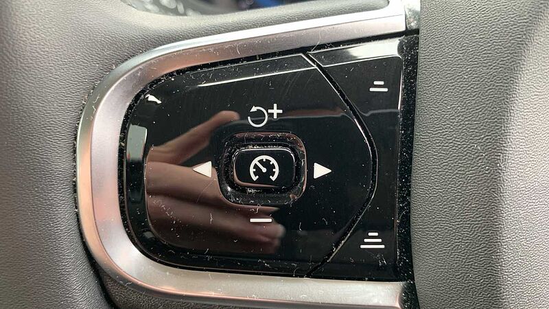 Volvo S60 Plus, B5 AWD Mild hybrid, Petrol, Dark