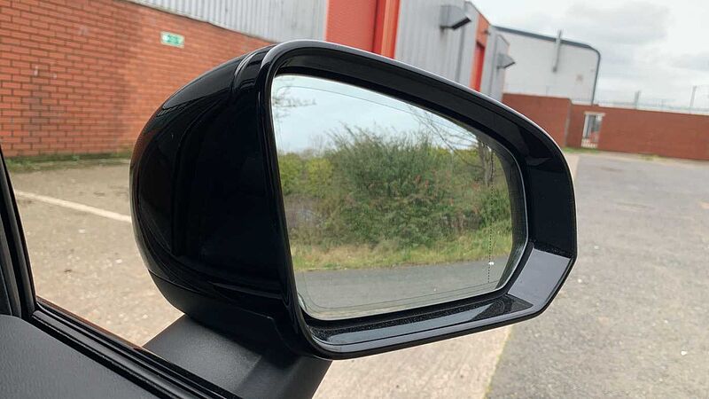 Volvo S60 Plus, B5 AWD Mild hybrid, Petrol, Dark