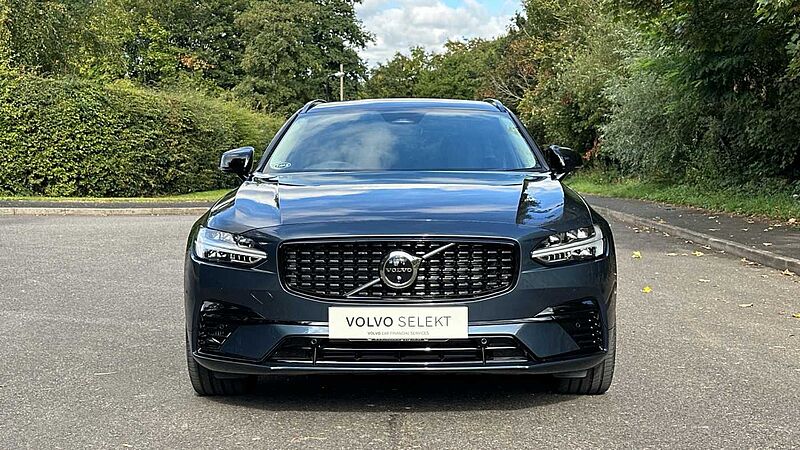 Volvo V90 Plus, T6 AWD Plug-in hybrid, Electric/Petrol, Dark