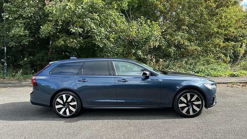 Volvo V90 Plus, T6 AWD Plug-in hybrid, Electric/Petrol, Dark