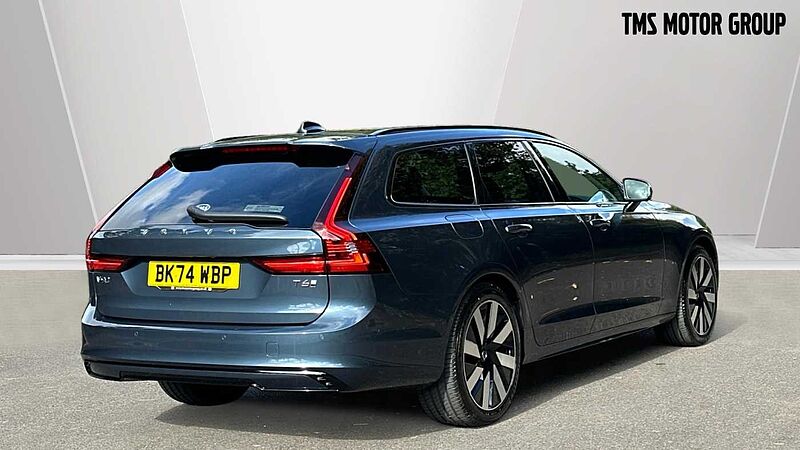 Volvo V90 Plus, T6 AWD Plug-in hybrid, Electric/Petrol, Dark