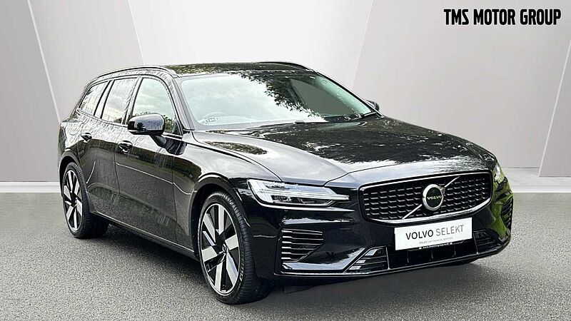 Volvo V60 Plus, T6 AWD Plug-in hybrid, Electric/Petrol, Dark