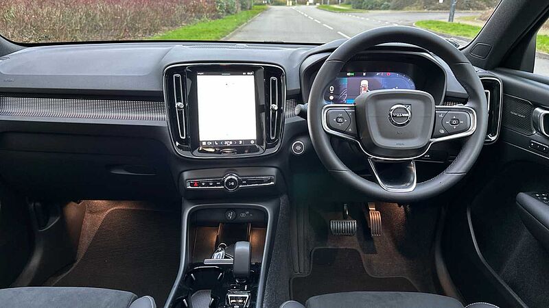 Volvo XC40 Black Edition Ultra, B4 Mild hybrid, Petrol