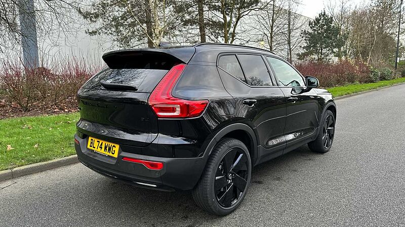 Volvo XC40 Black Edition Ultra, B4 Mild hybrid, Petrol