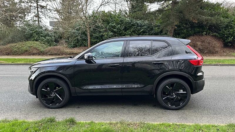 Volvo XC40 Black Edition Ultra, B4 Mild hybrid, Petrol