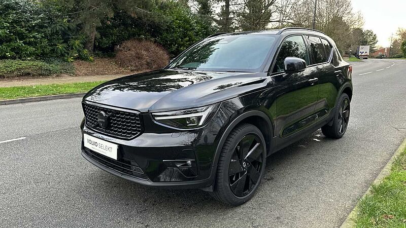 Volvo XC40 Black Edition Ultra, B4 Mild hybrid, Petrol