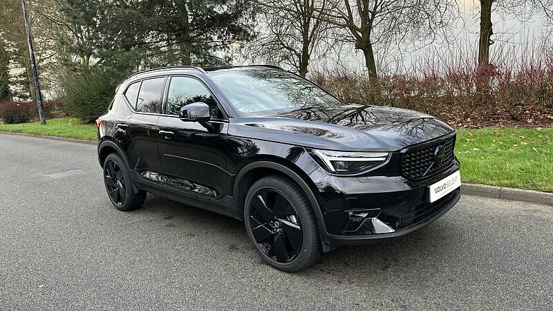 Volvo XC40 Black Edition Ultra, B4 Mild hybrid, Petrol