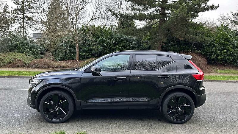 Volvo XC40 Black Edition Ultra, B4 Mild hybrid, Petrol