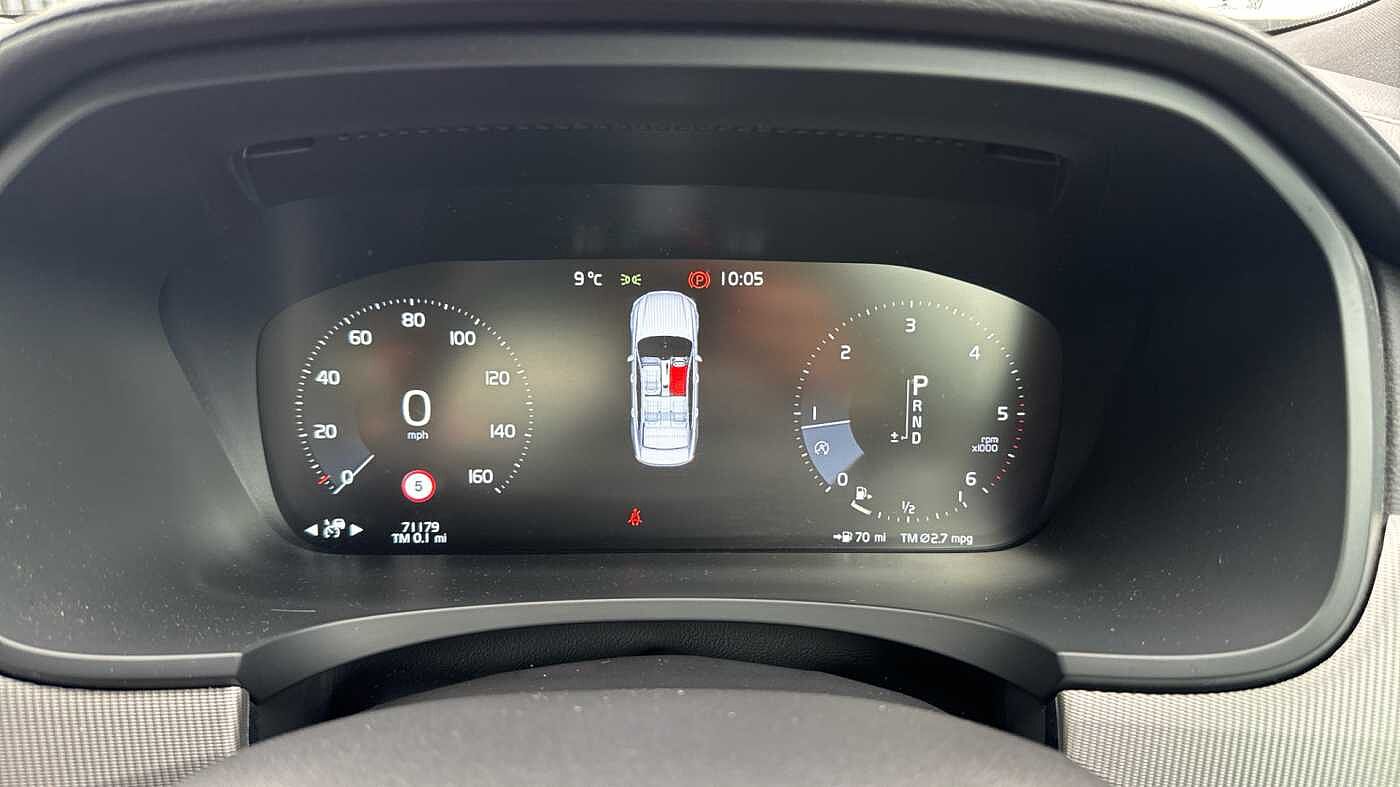 Volvo S90 D4 R-Design Automatic (Winter Pack)