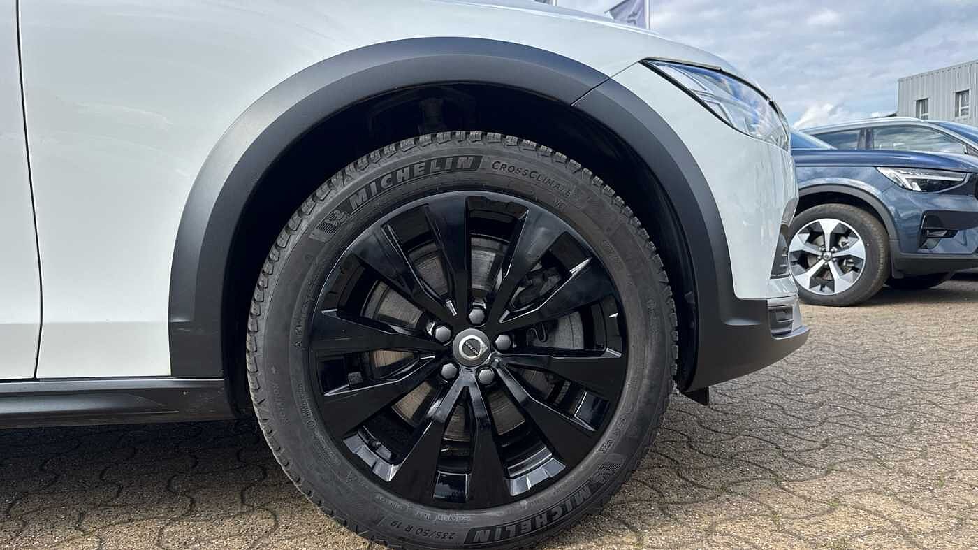 Volvo V90 Cross Country Country, B5 AWD mild hybrid (DRIVER ASSISTANCE! PARK ASSIST! )