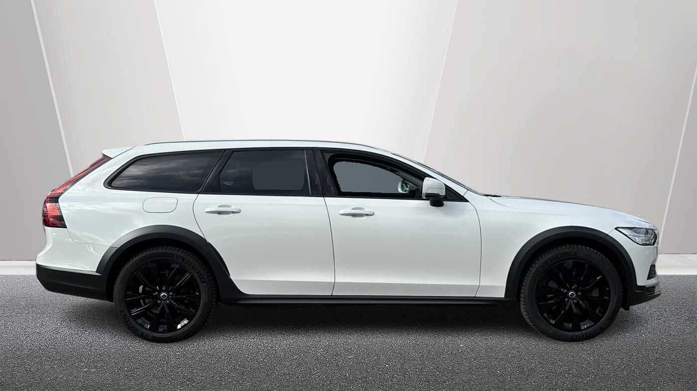Volvo V90 Cross Country Country, B5 AWD mild hybrid (DRIVER ASSISTANCE! PARK ASSIST! )