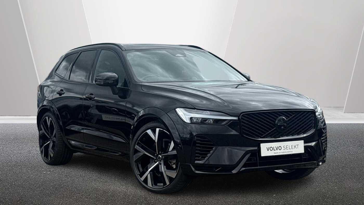 Volvo XC60 Black Edition Ultra, T8 AWD Plug-in hybrid, Electric/Petrol (£9000 SAVING! )