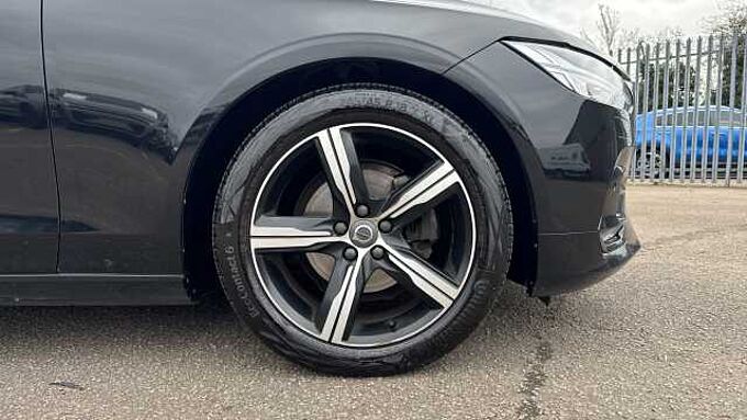 Volvo S90 D4 R-Design Automatic (Winter Pack)