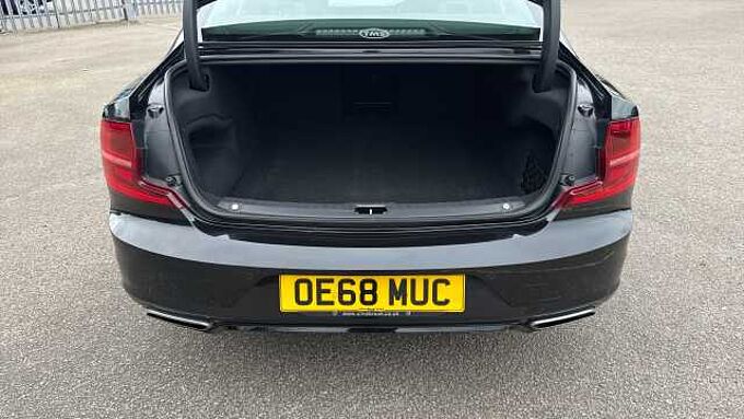 Volvo S90 D4 R-Design Automatic (Winter Pack)