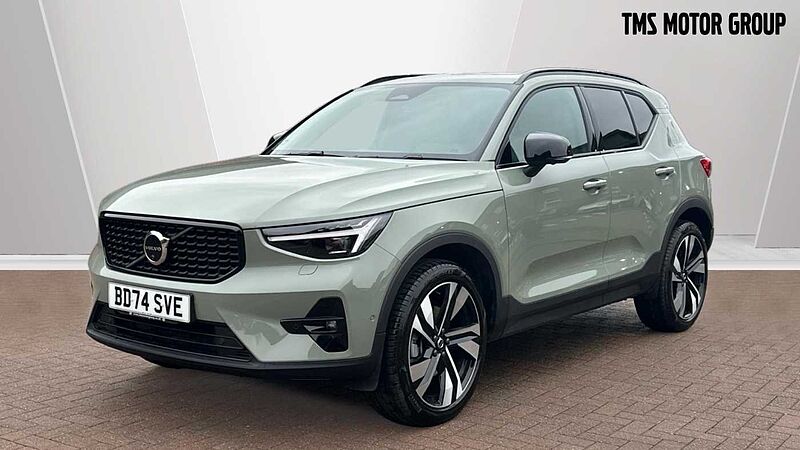 Volvo XC40 Ultra, B4 Mild hybrid, Petrol, Dark